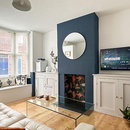 Love Lane - Cosy & Modern City Centre Guest Suite 坎特伯雷 外观 照片